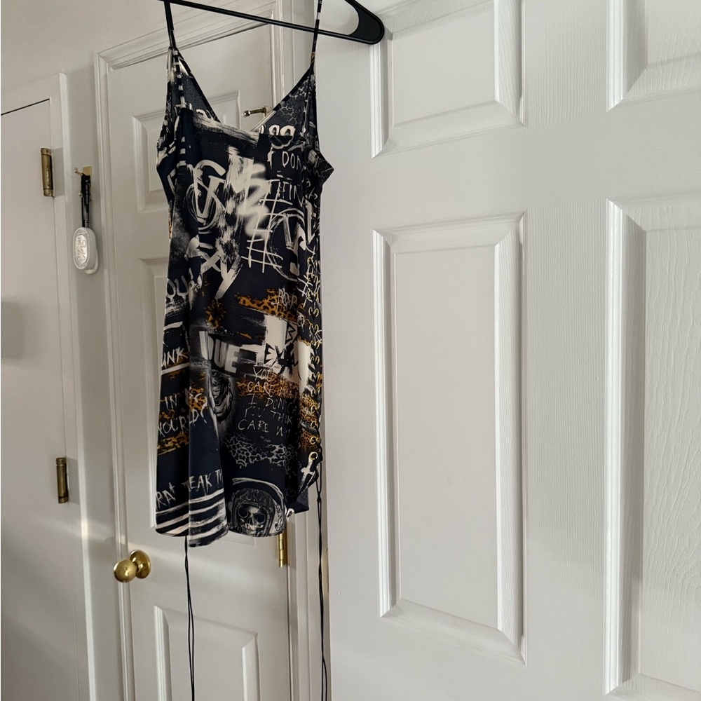 BALMAIN X VS Women's Black and White Graphic Print dress